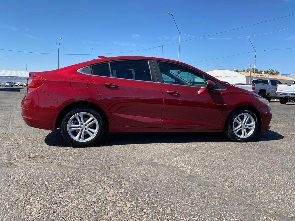 2018 Chevrolet Cruze — detail view
