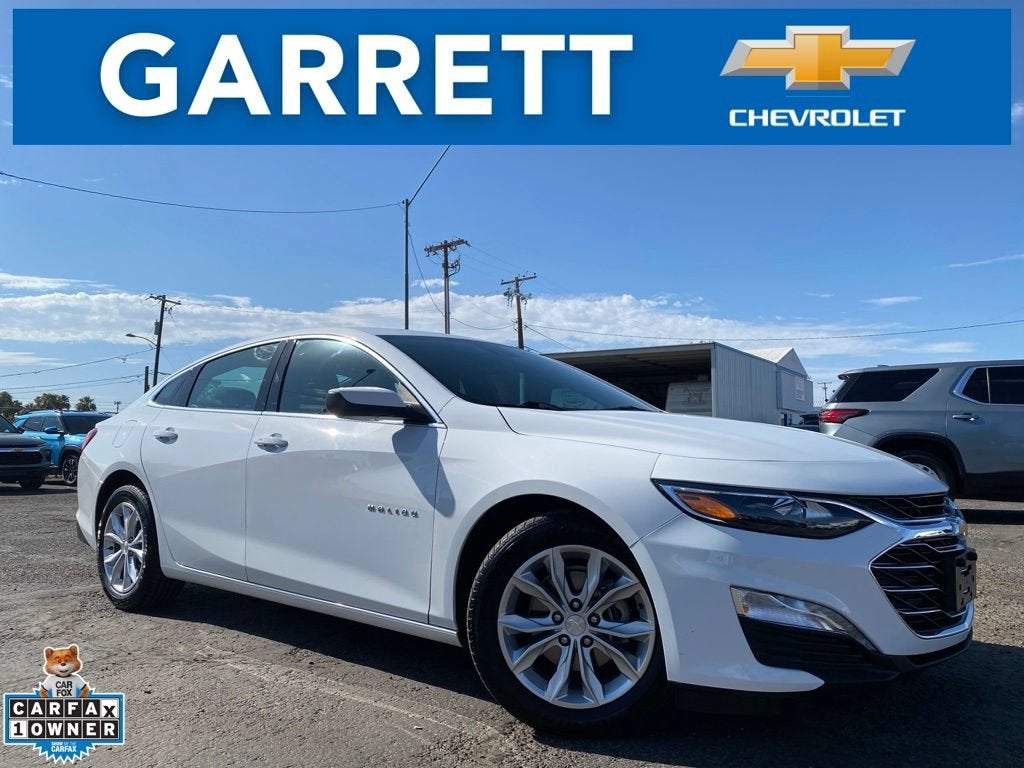 2024 Chevrolet Malibu 1LT in Summit White — front three-quarter view