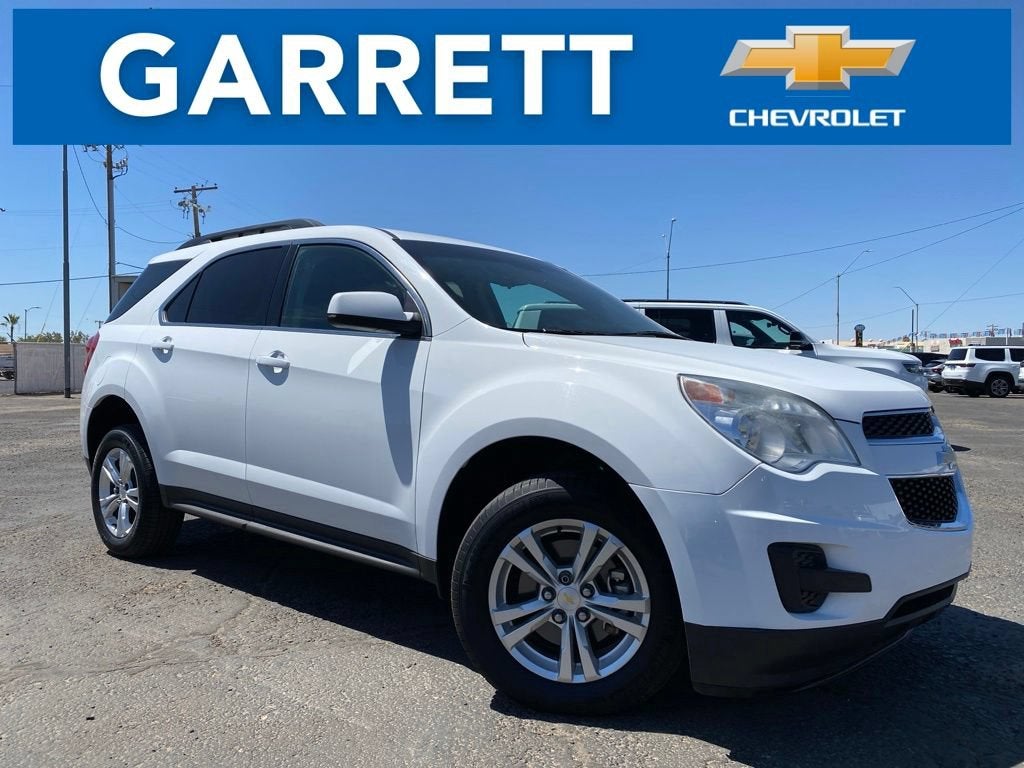 2015 Chevrolet Equinox LT in Summit White — front three-quarter view