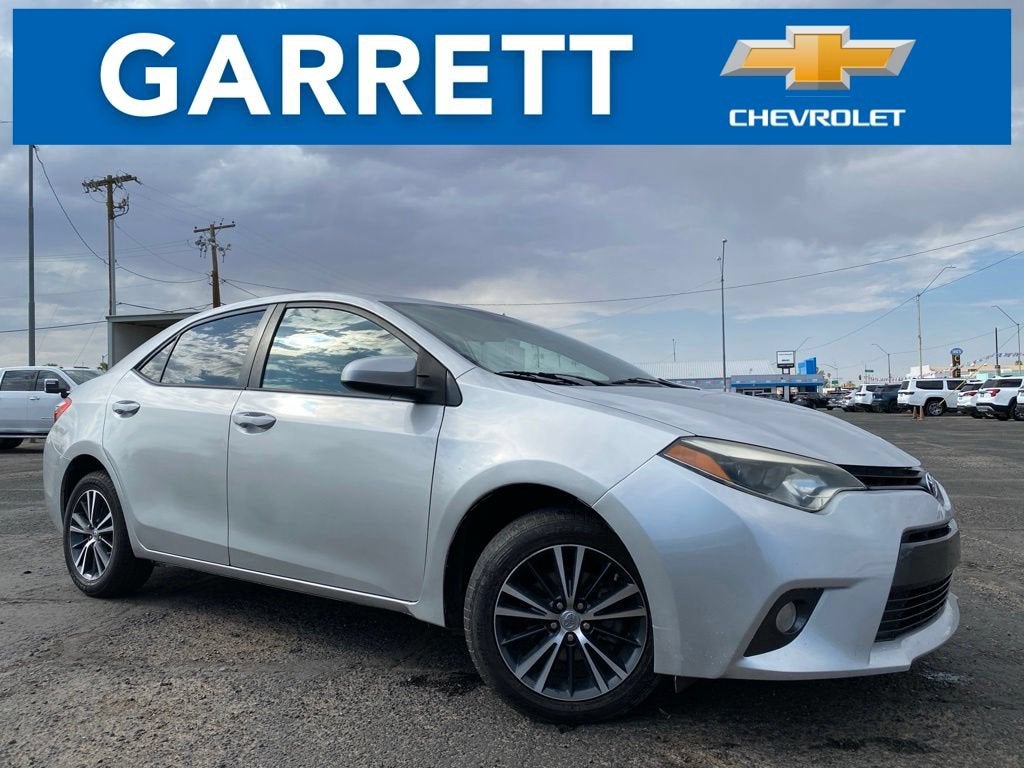 2016 Toyota Corolla L in Silver — front three-quarter view