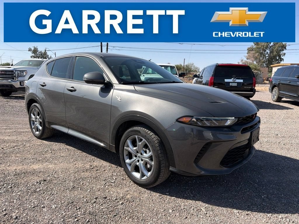 2024 Dodge Hornet R/T in Gray — front three-quarter view